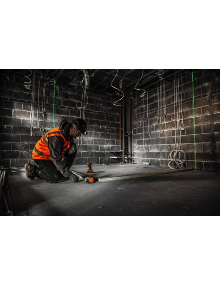 Nível laser 3 linhas AEG CLG330-K, alinhamento perfeito preparado para locais de trabalho com um alcance de 30m, Linha 